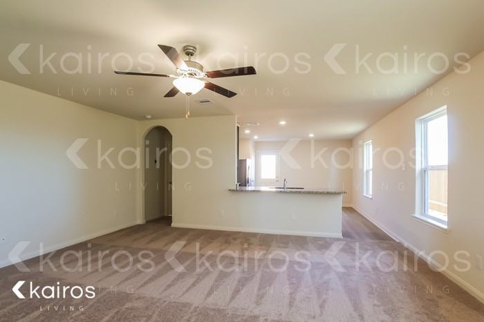5815 Littoral Rd - Photo 4 of 14