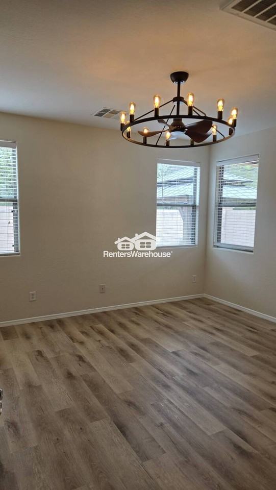 9609 N 181st Ln - Photo 7 of 26