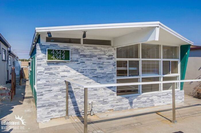4342 Temecula St - Photo 2 of 19