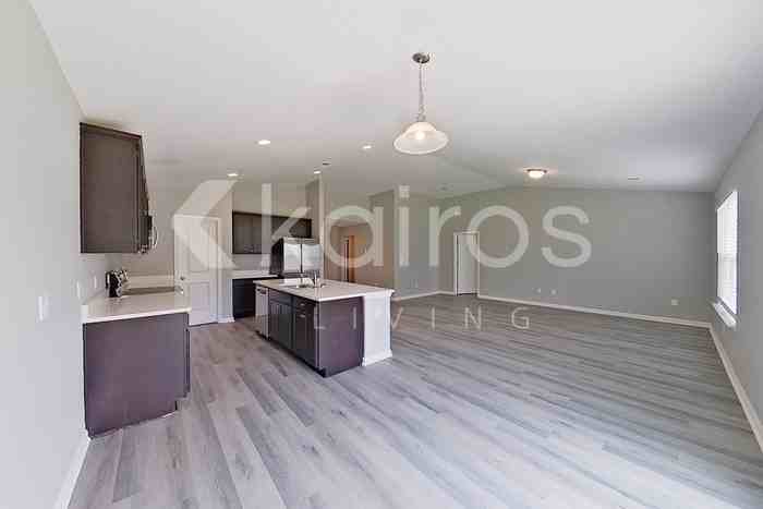 14 Duluth Dr - Photo 7 of 21