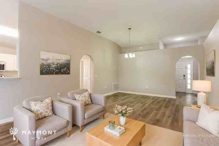 9611 Watershed Dr E - Photo 6 of 15