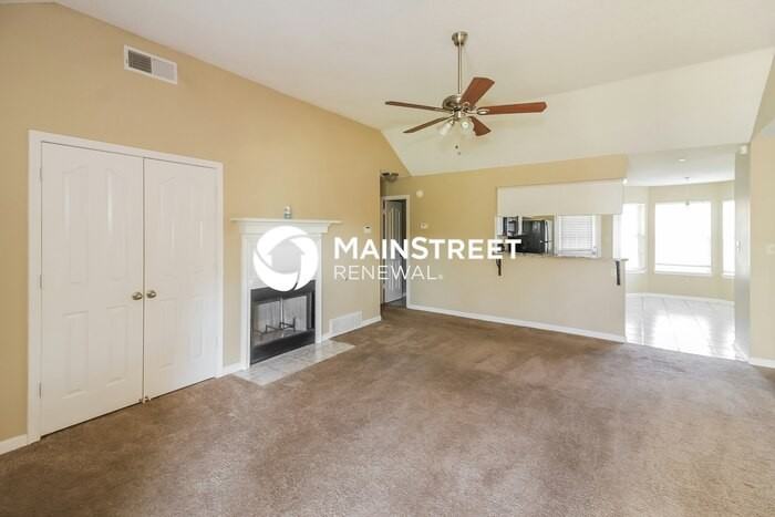 2976 Churchwell Dr - Photo 5 of 16