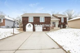 1732 Ne Ridgeview Dr - Photo 1 of 1
