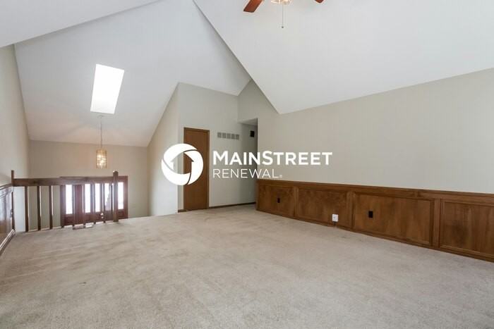 1732 Ne Ridgeview Dr - Photo 6 of 17