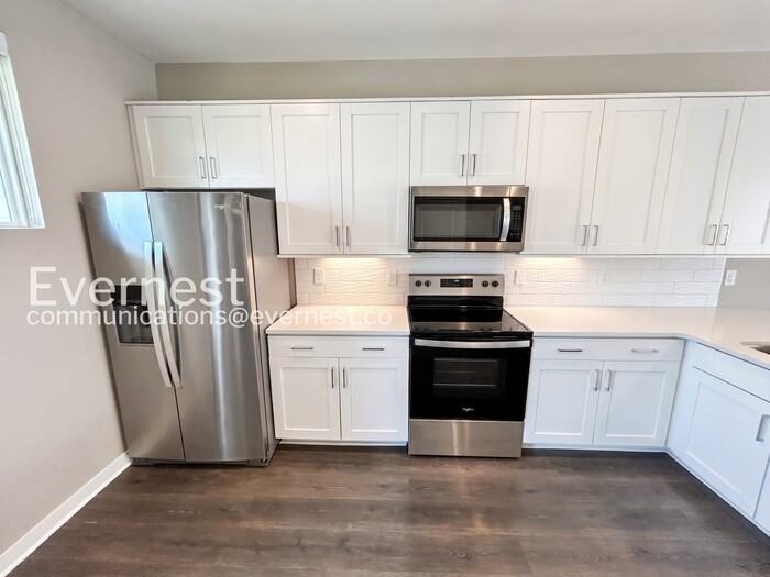 207 Jeffries Way - Photo 6 of 28
