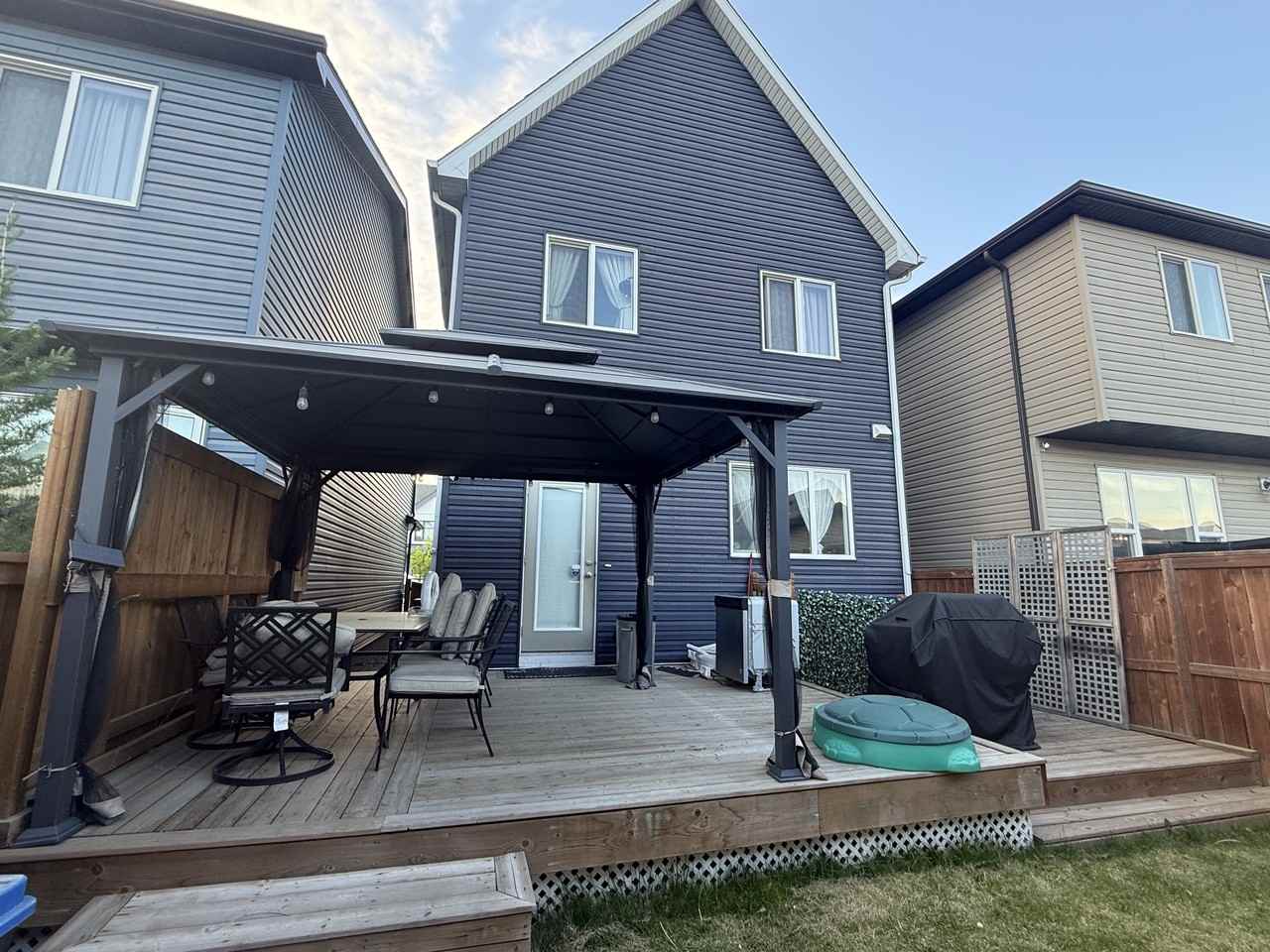 96 Seton Terrace SE - Photo 4 of 50