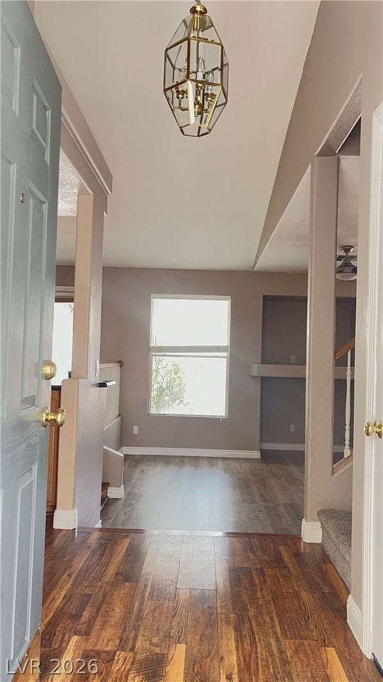 7709 Brilliant Forest St - Photo 2 of 18