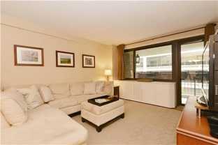 90 Gold St #11D - Photo 1 of 1
