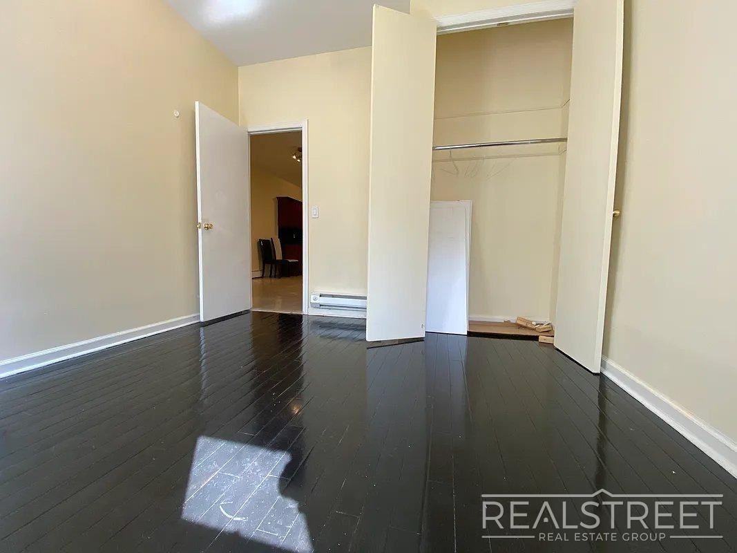 237 Kingston Ave #2 - Photo 7 of 11