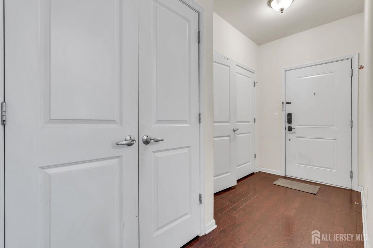 731 Strassle Way - Photo 3 of 22