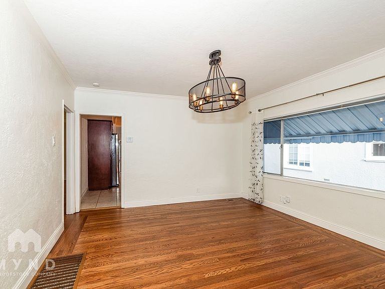 5914 Marshall Street - Photo 4 of 9
