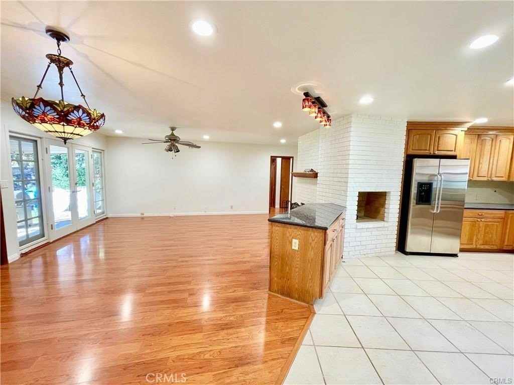 2624 N Towner St - Photo 5 of 16