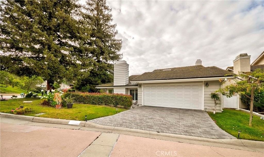 424 Sand Canyon Way - Photo 3 of 32