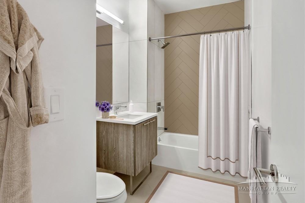 W 34th St #12B - Photo 3 of 12