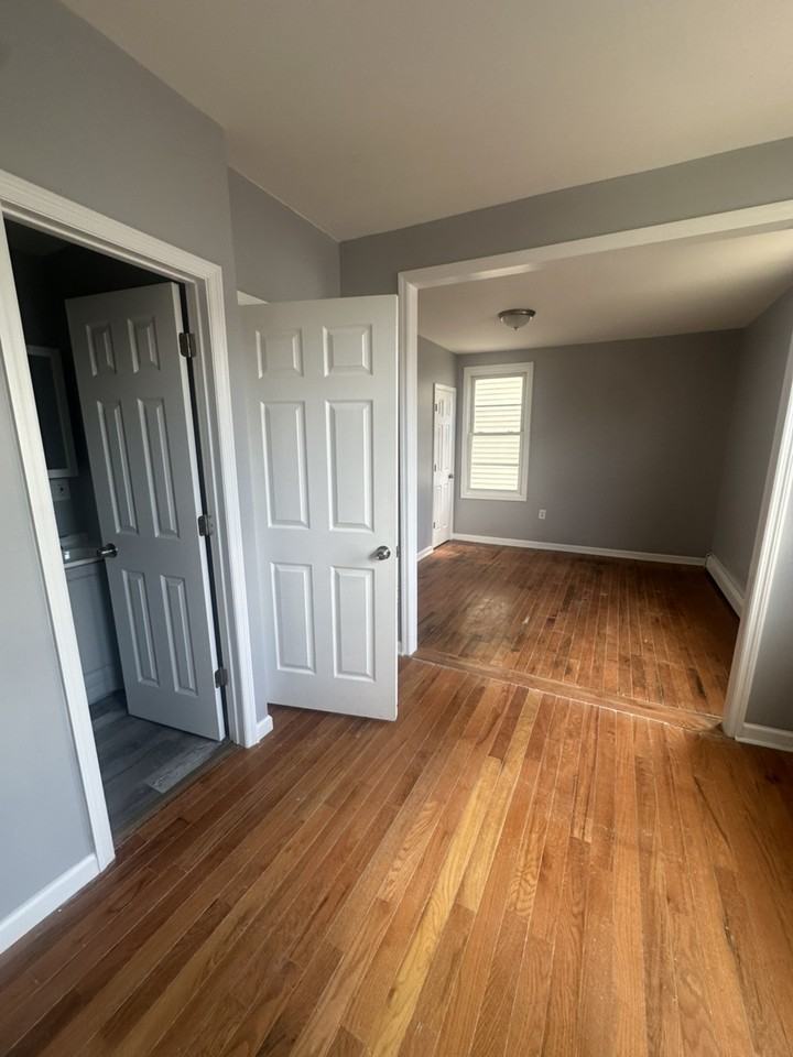 195 Hillside Ave - Photo 2 of 15