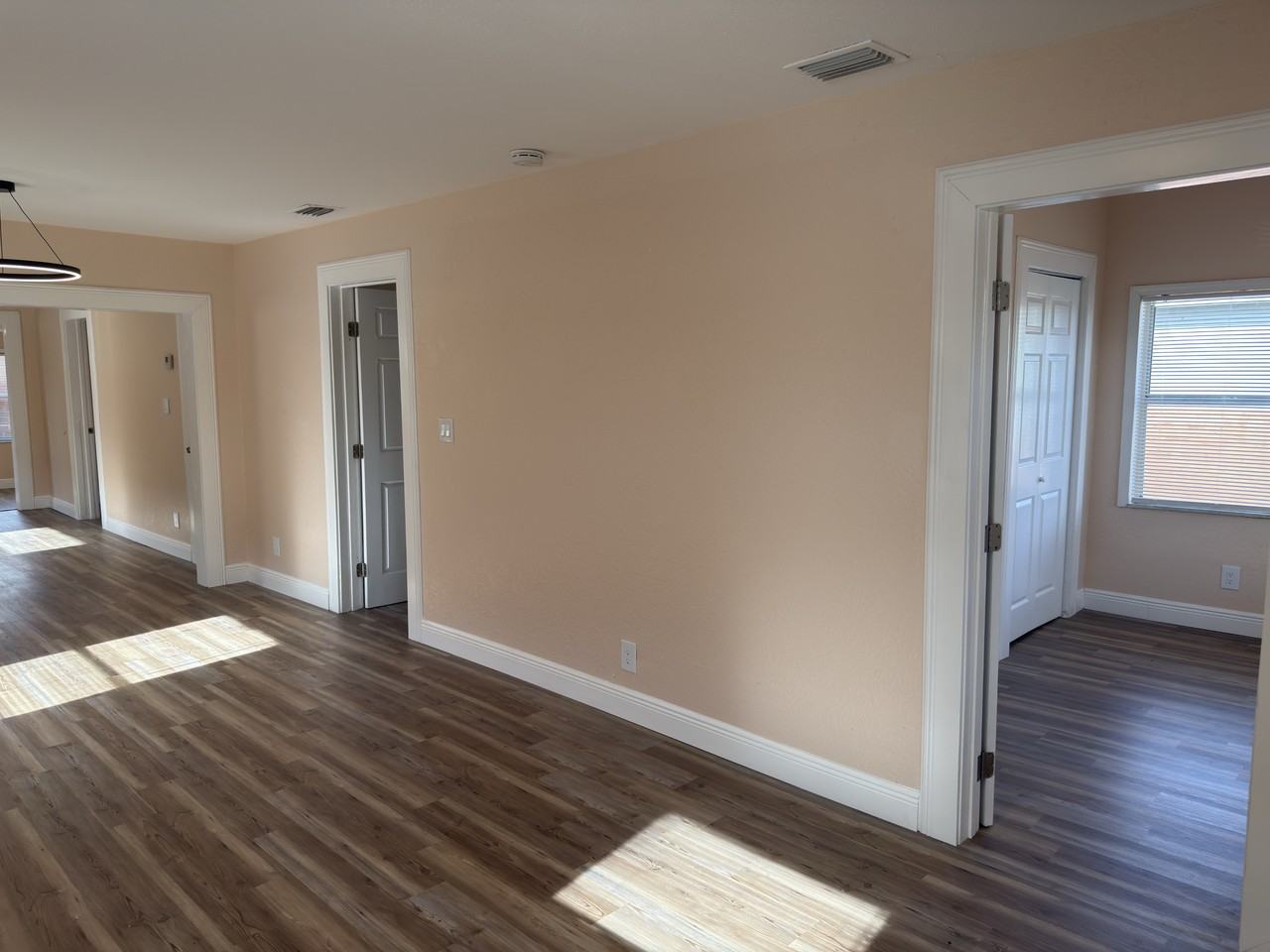 2514 W Saint John St #2514 - Photo 5 of 36