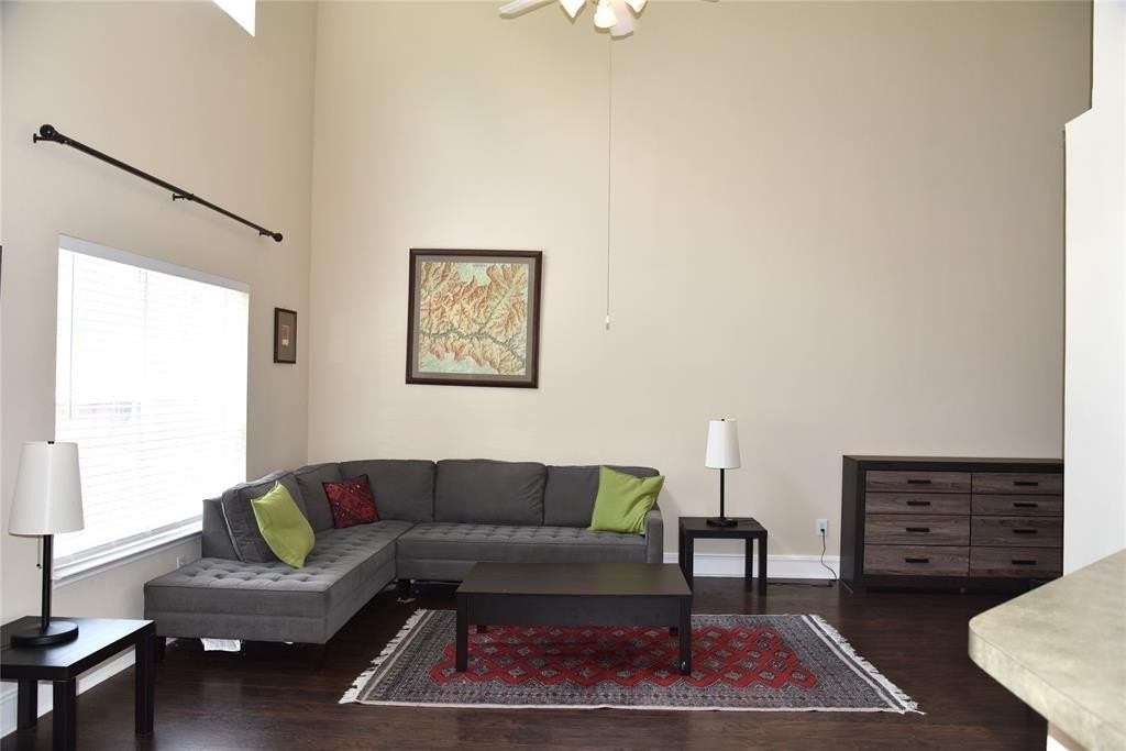 3212 Judge Holland Ln - Photo 7 of 27