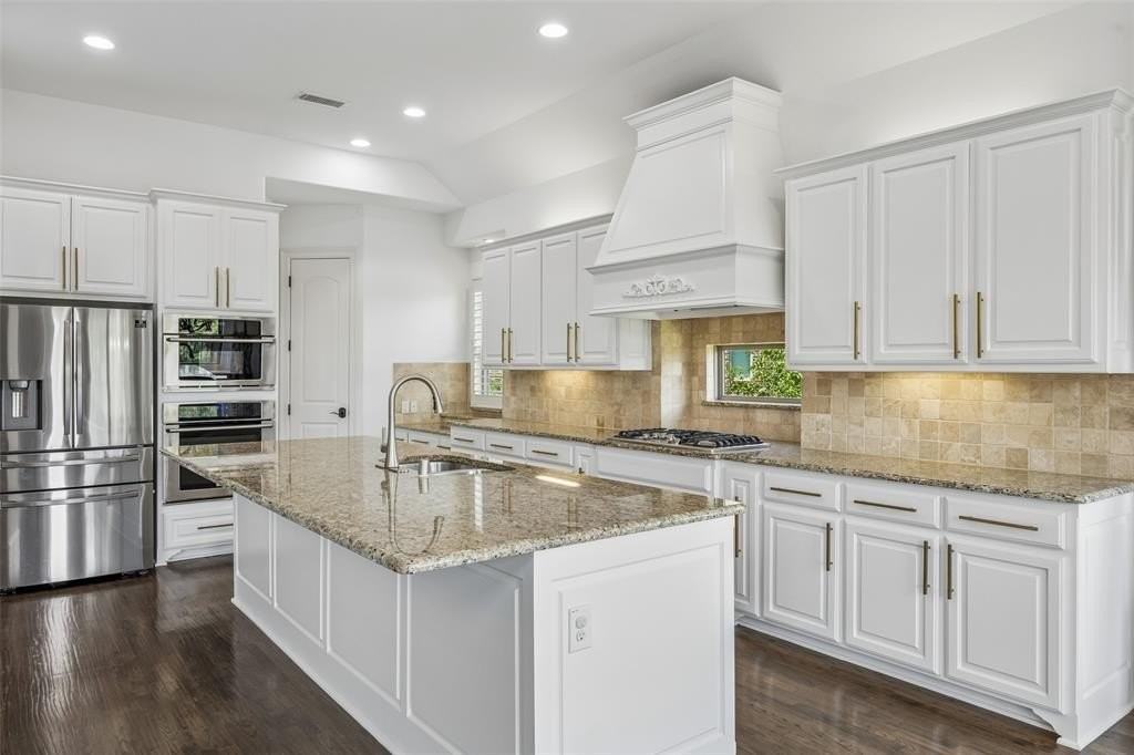 134 Santa Rosa Way - Photo 5 of 26
