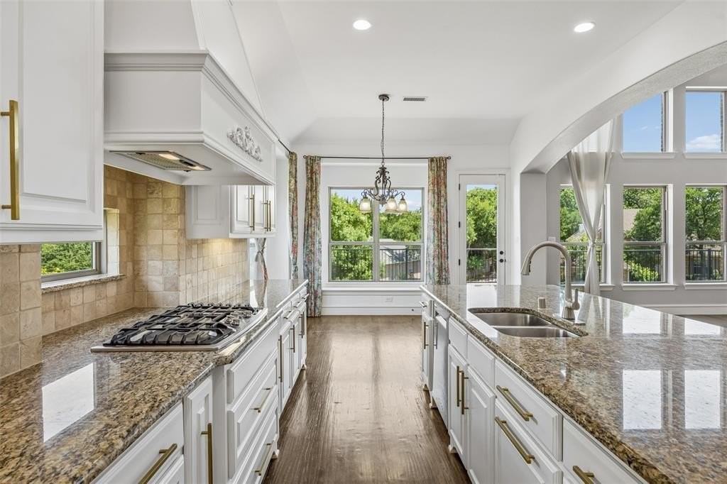 134 Santa Rosa Way - Photo 6 of 26