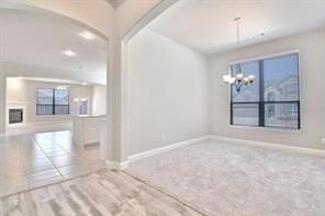 2417 Griffith Park Dr - Photo 4 of 22