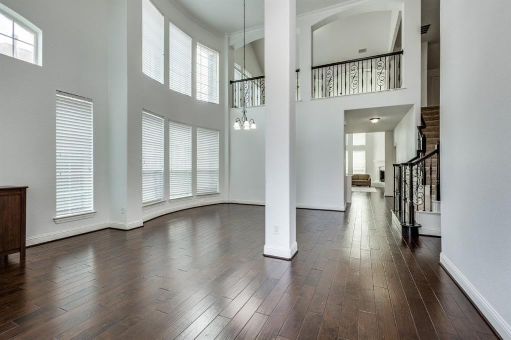 13225 Courtney Dr - Photo 4 of 38
