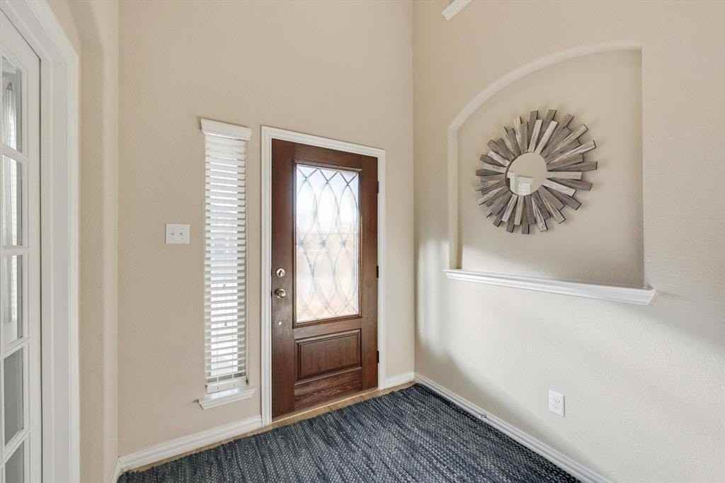 5201 Texana Dr - Photo 6 of 27