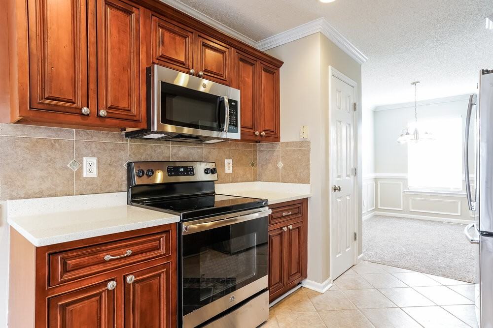 5904 Roteny Ct - Photo 7 of 17