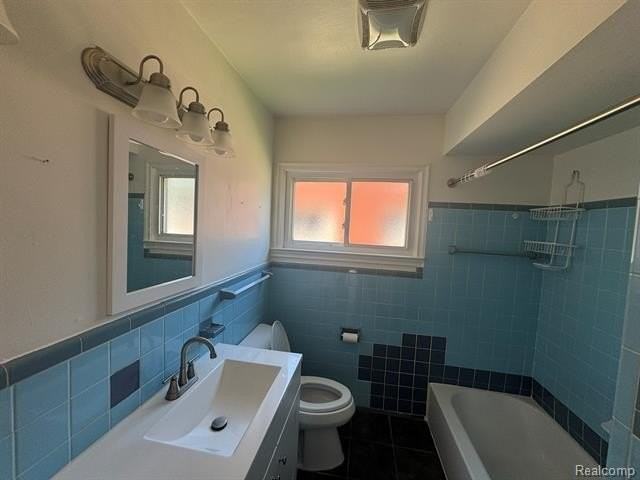 8300 Lochdale St - Photo 7 of 13