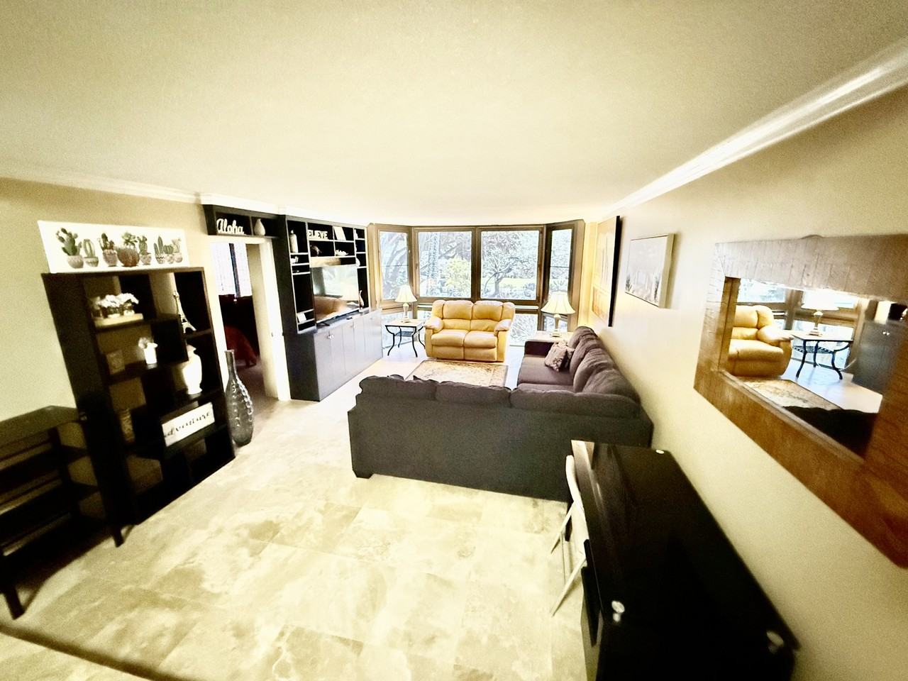 511 Hahaione St #1B - Photo 7 of 24