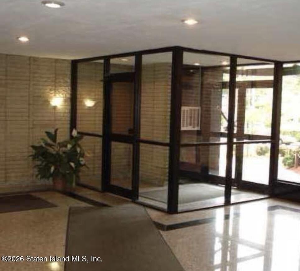 145 Lincoln Ave #6S - Photo 2 of 3