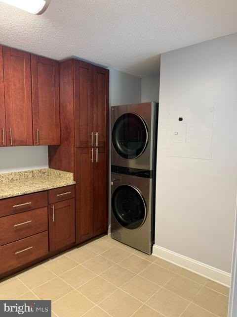 203 Yoakum Pkwy #715 - Photo 4 of 17