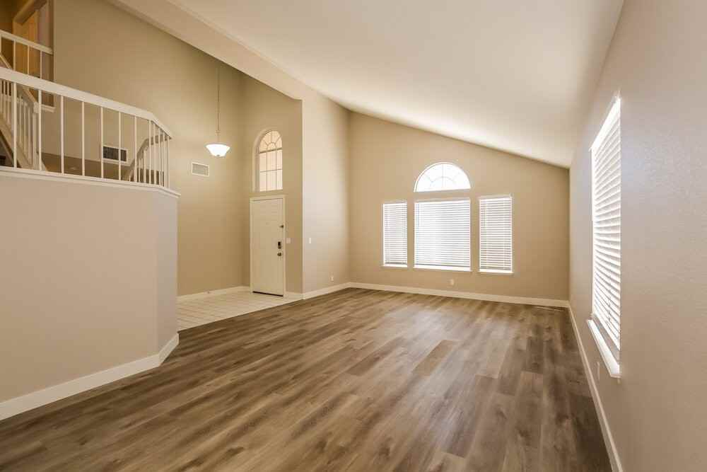 5616 Red Bluff Dr - Photo 5 of 17