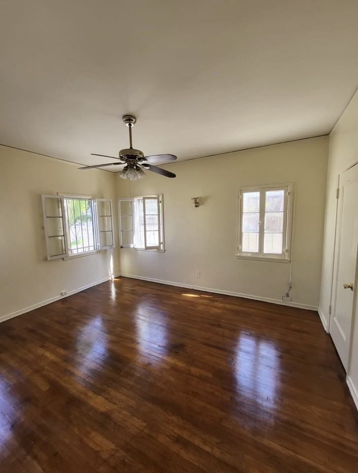 1820 S Wilton Pl #1820 - Photo 2 of 19