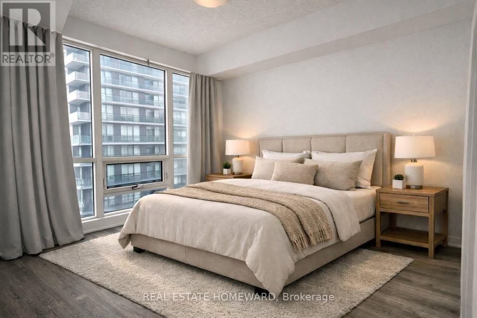 2200 Lake Shore Boulevard West - Photo 4 of 16