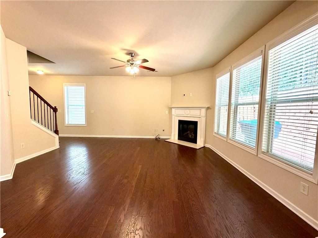6215 Crested Moss Dr - Photo 4 of 28