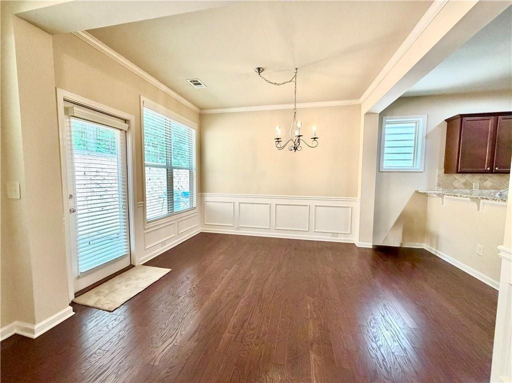 6215 Crested Moss Dr - Photo 5 of 28