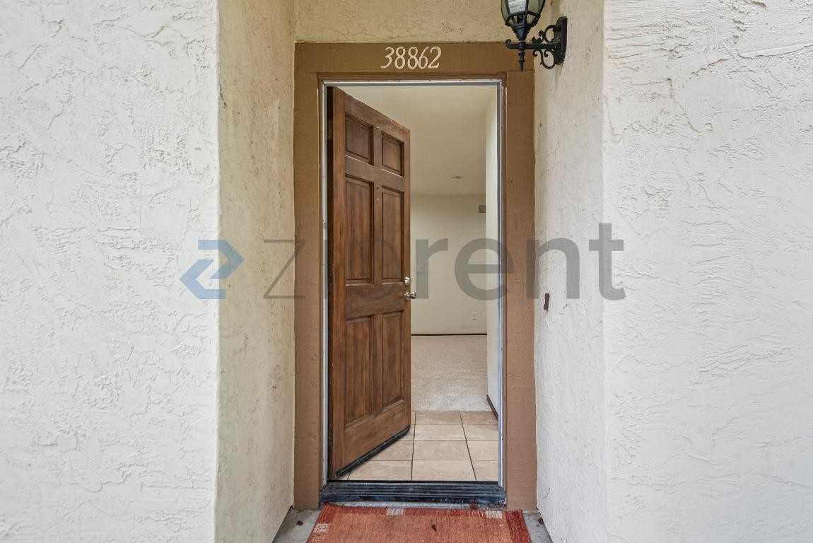 38862 Cherry Glen Cmn - Photo 5 of 29