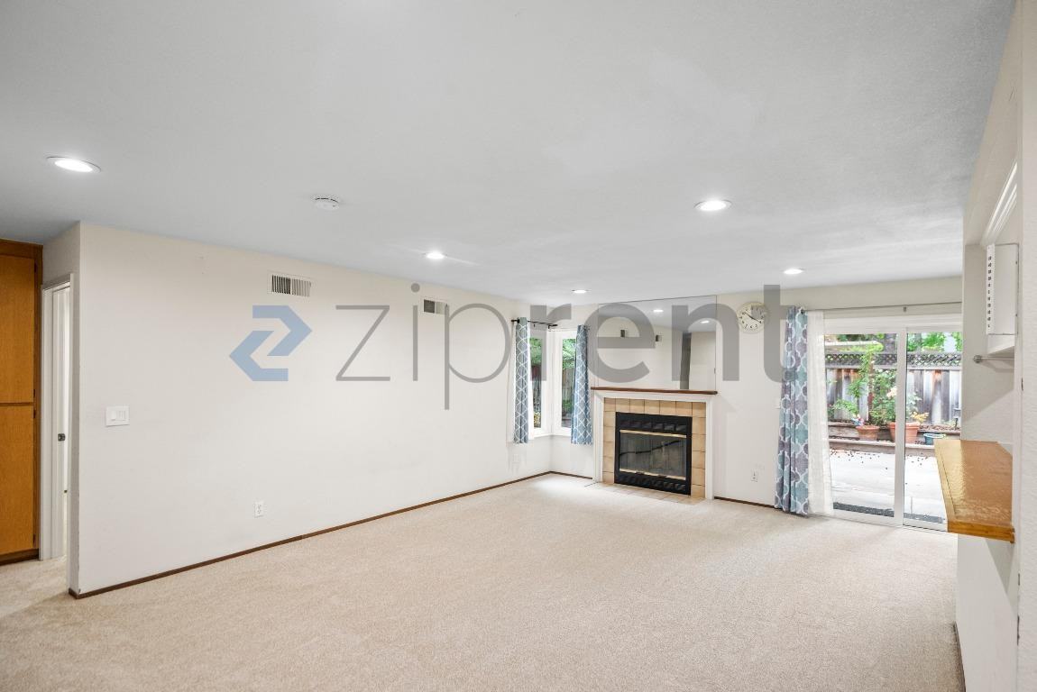 38862 Cherry Glen Cmn - Photo 7 of 29