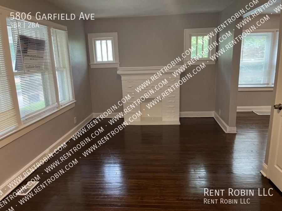 5806 Garfield Ave - Photo 5 of 20