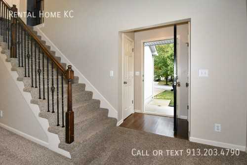 14807 Robinson St - Photo 6 of 26