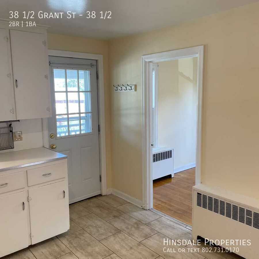 38 1/2 Grant St #38-1-2 - Photo 6 of 20