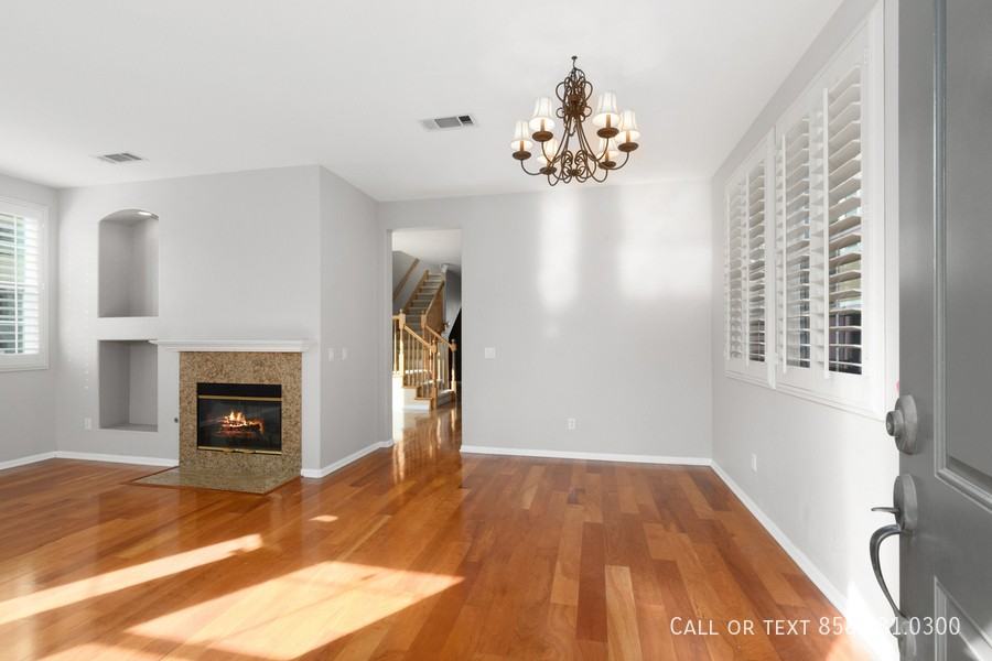 Bryn Glen & Camino Del Sur - Photo 2 of 35
