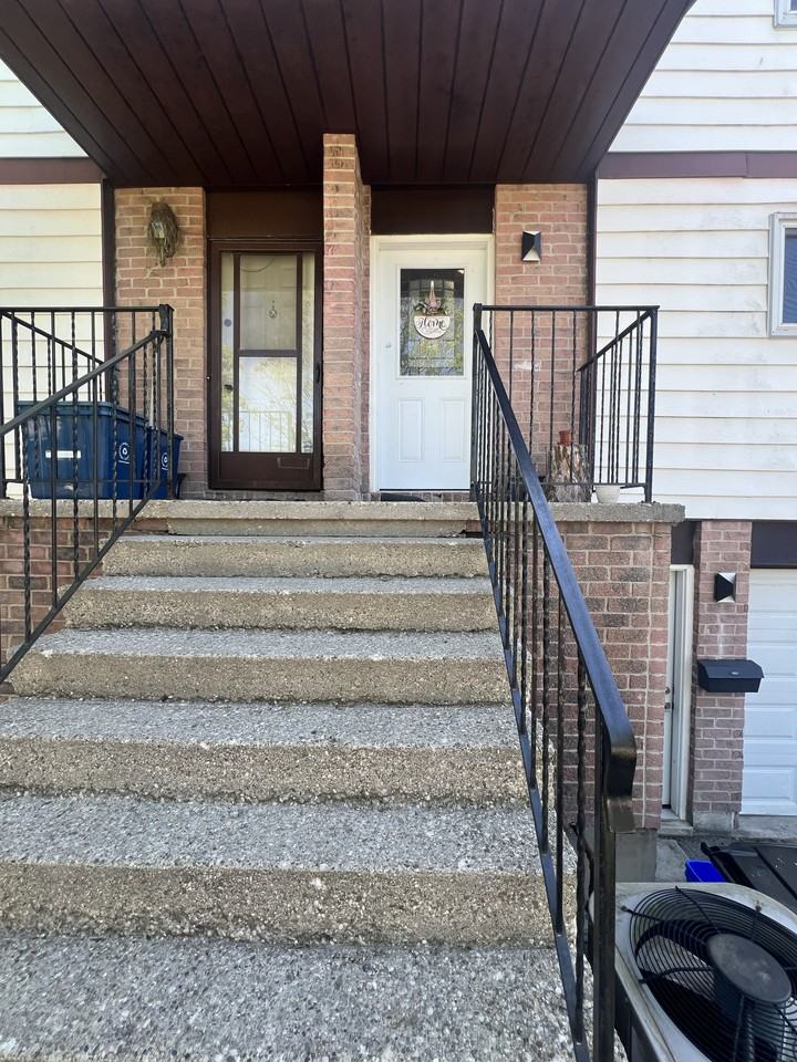 417 Cadbury Court #2 - Photo 3 of 27