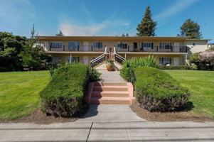 featured image of 2727 Parker St #H