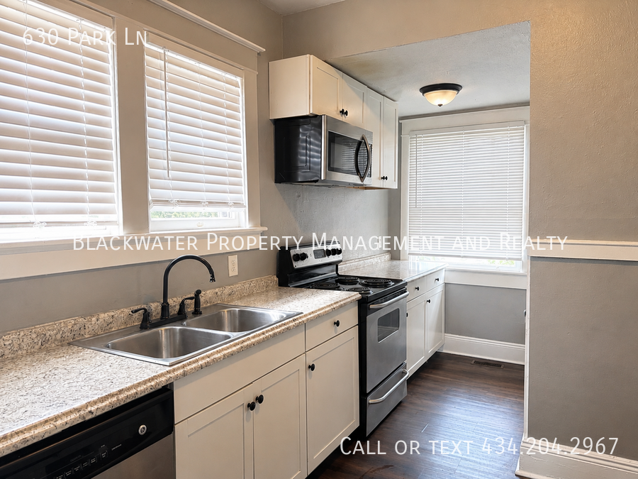 630 Park Ln - Photo 5 of 15
