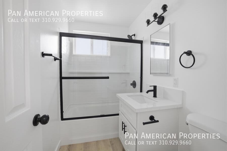 10019 Flora Vista St #2B - Photo 5 of 20