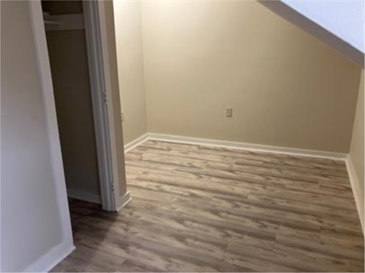24 Main St #2 - Photo 5 of 12