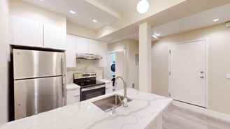 333 Hyde St #A - Photo 1 of 1