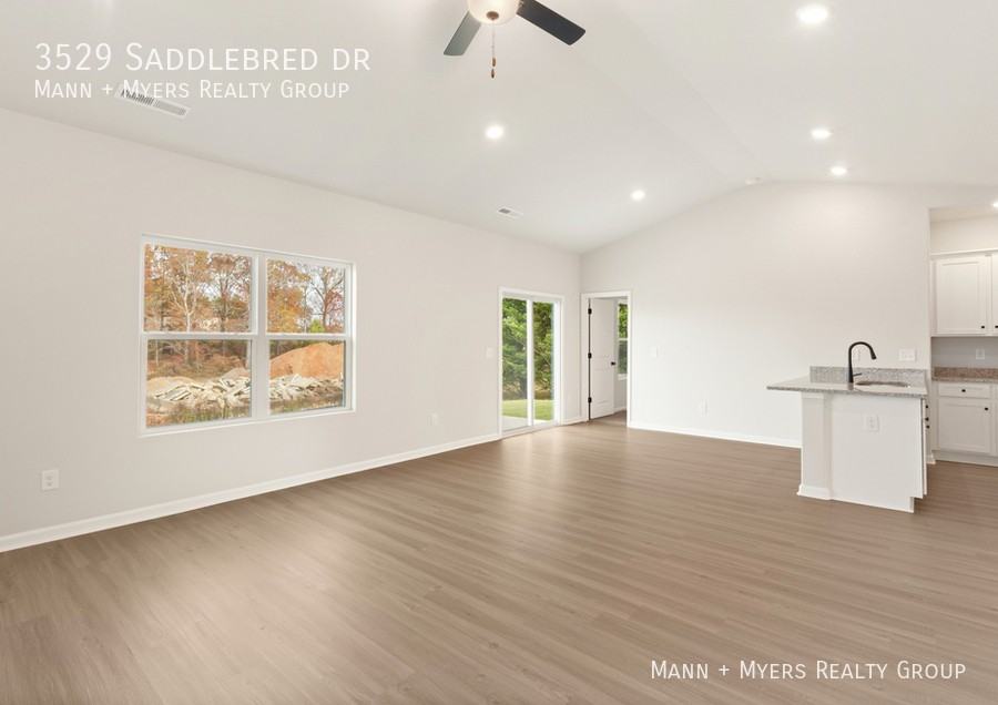 3529 Saddlebred Dr - Photo 5 of 26