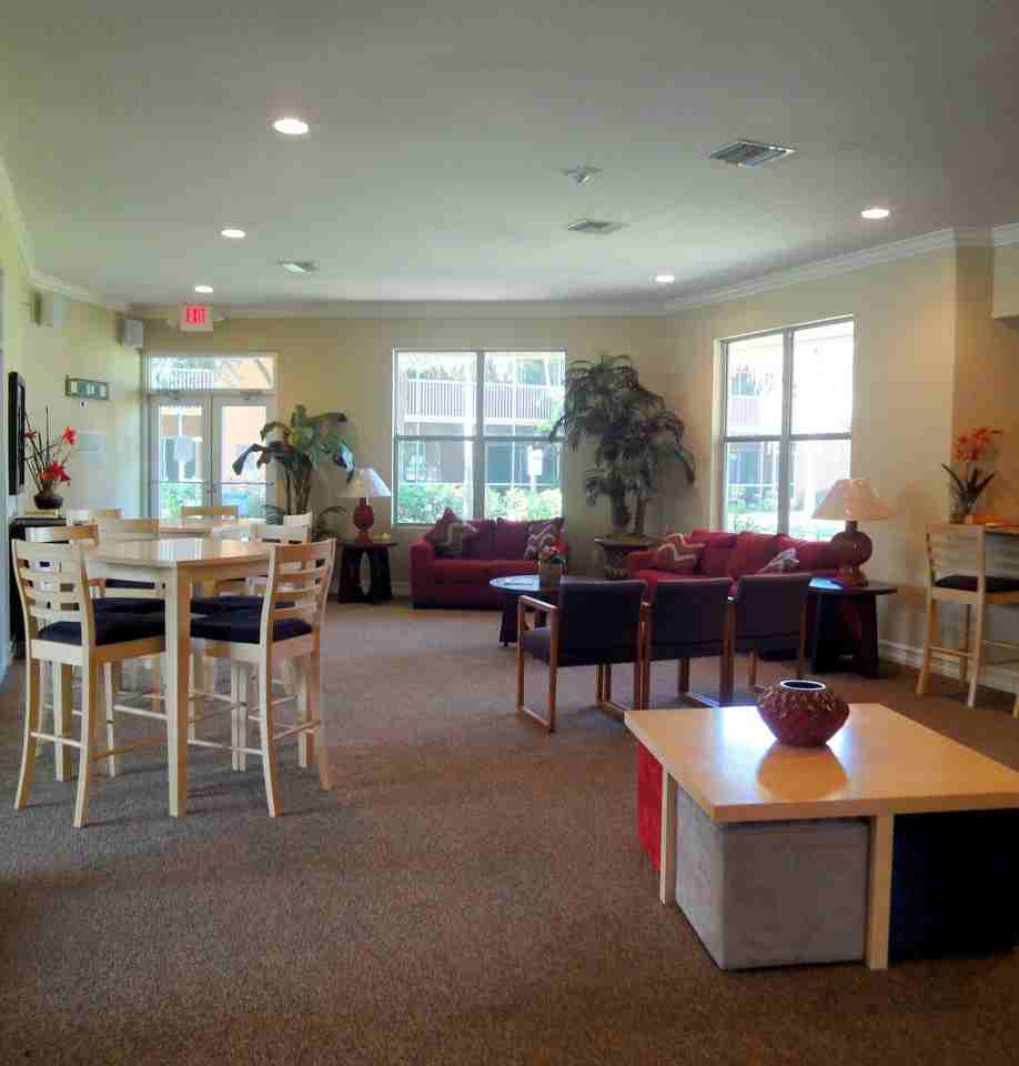 4141 16th St #104 - Photo 4 of 5